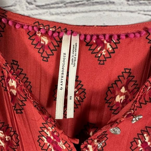 Anthropologie Women’s Top Puffed Sleeve Ikat Floral Henley Relaxed Pink & Red XS - Picture 3 of 9